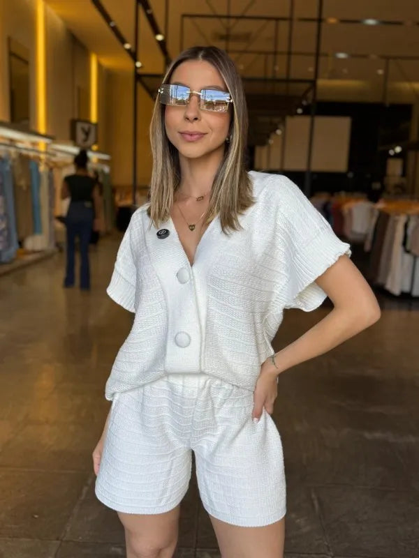 Conjunto Tricô Short e Suéter