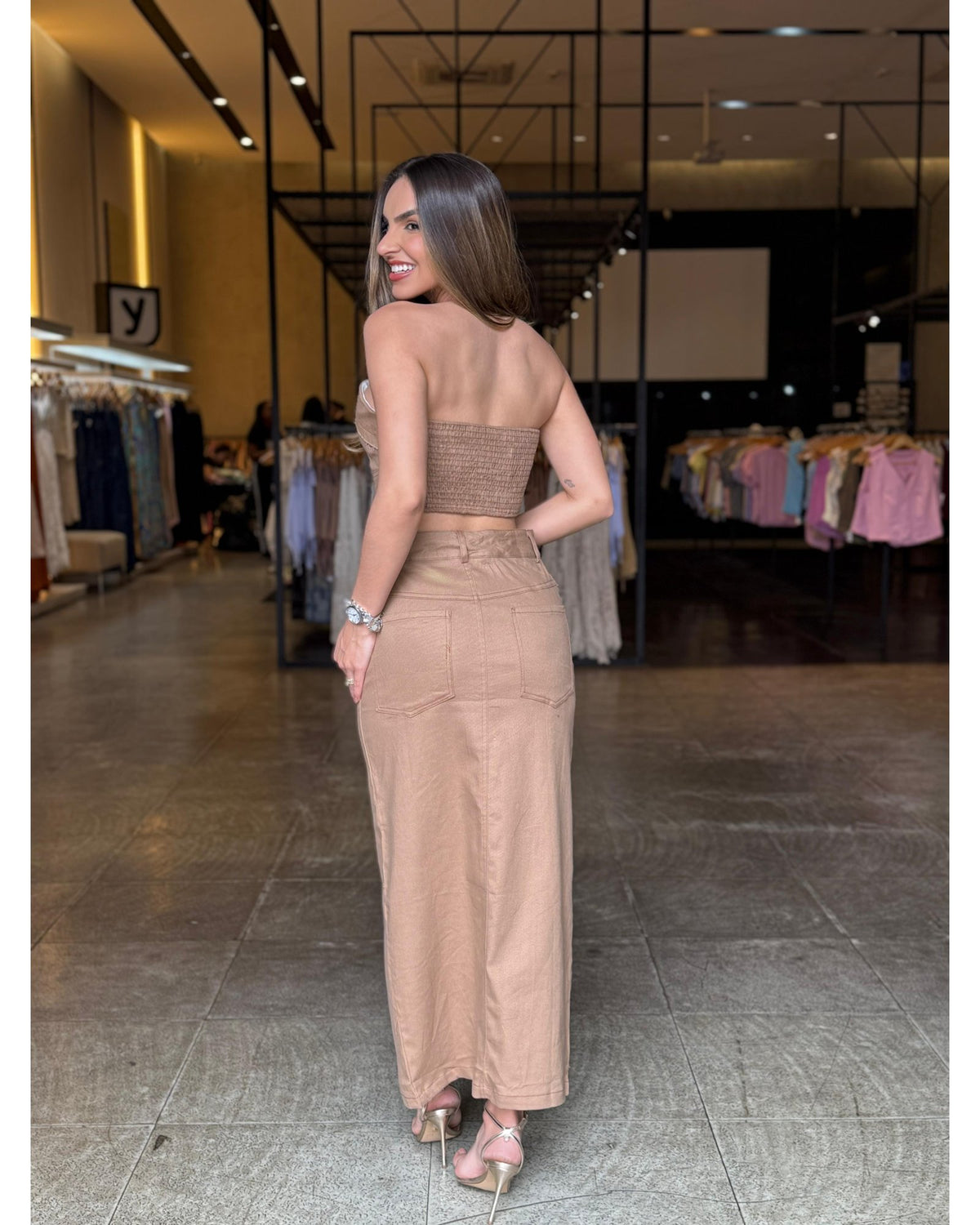 Conjunto Brim Saia Mid e Cropped