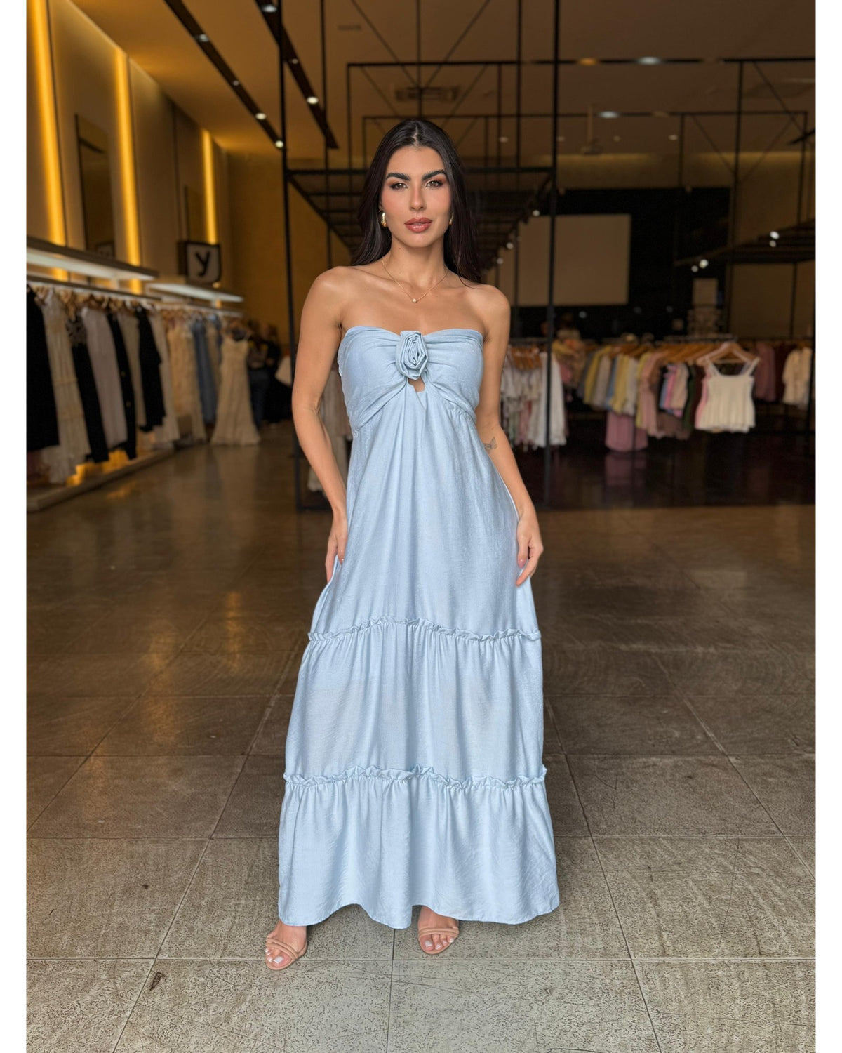 Vestido Longo Detalhe Flor