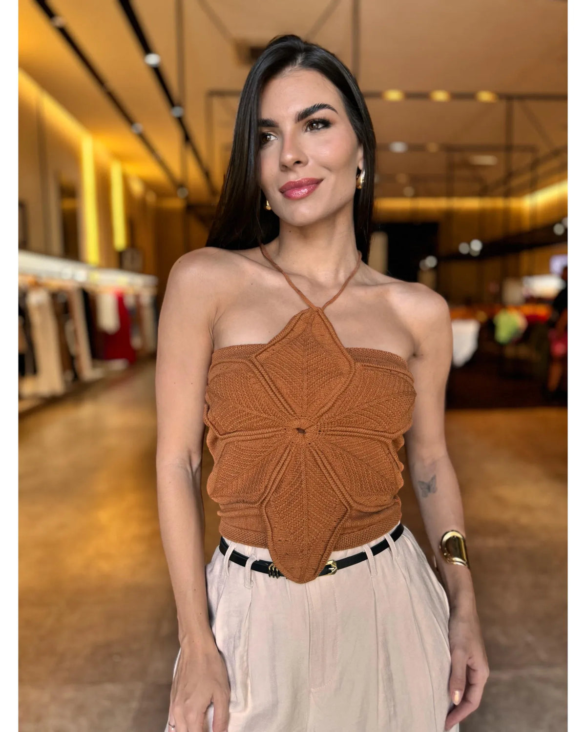 Blusa tricô flor