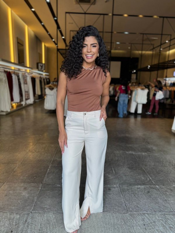 Calça Pantalona Barra Fenda