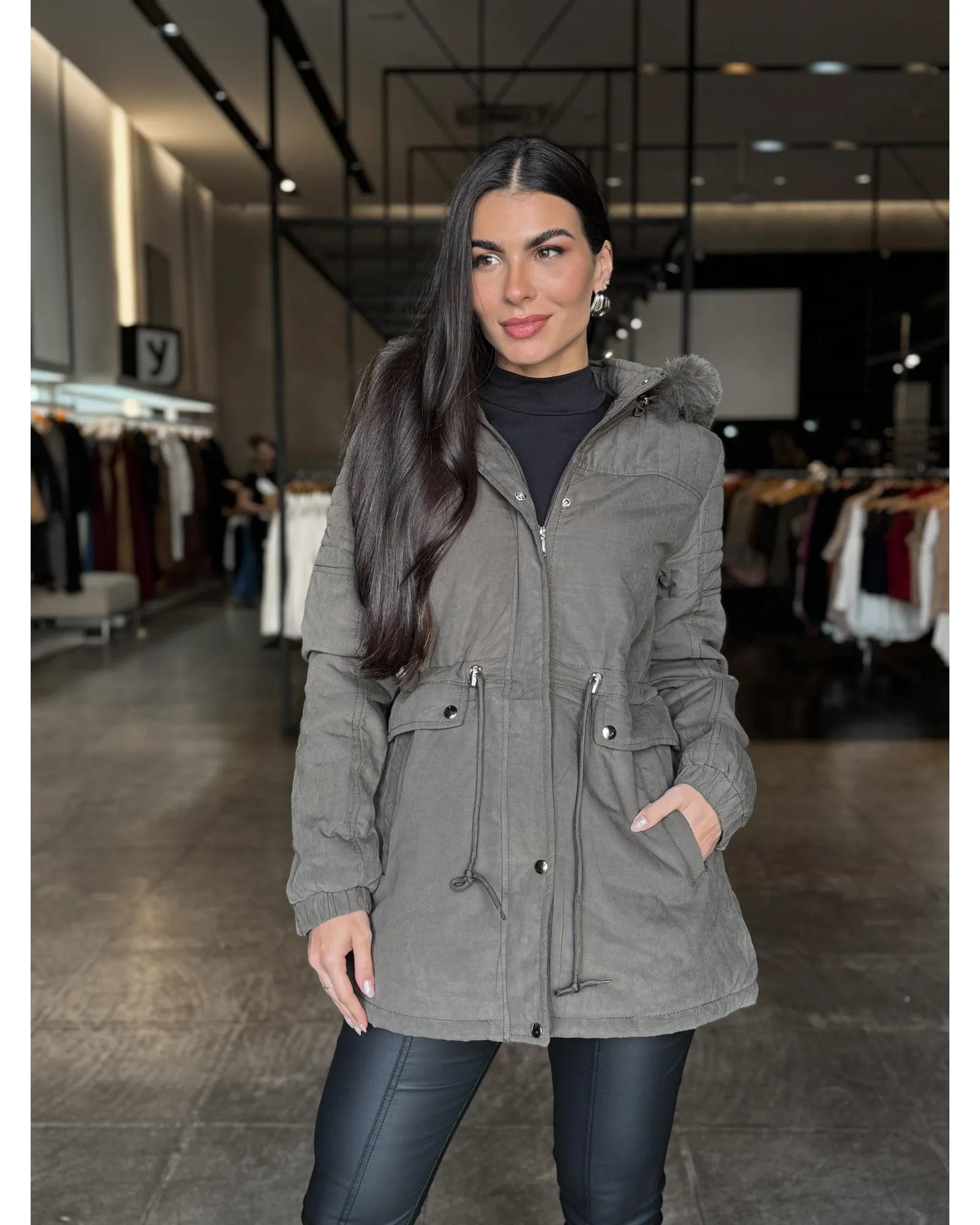 02934301-e381-42df-b210-eb886367961b_1600x2000_fill_ffffff