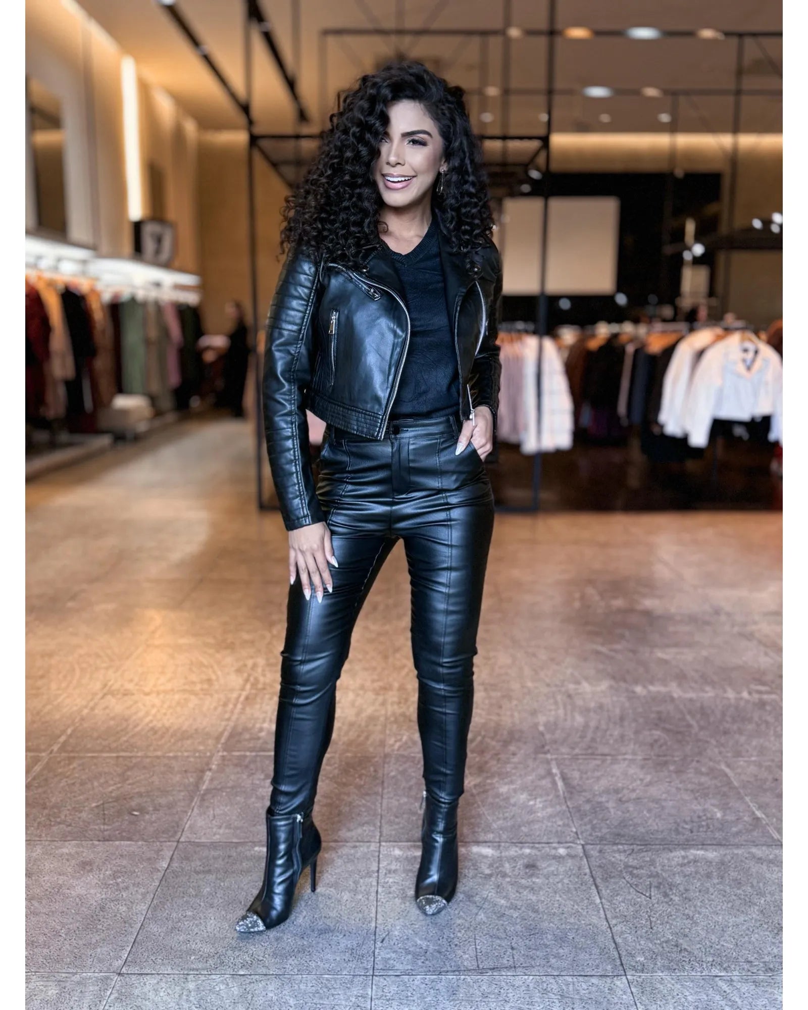 195b5bc6-7740-433a-b5e4-c6be5c0dc205_1600x2000_fill_ffffff