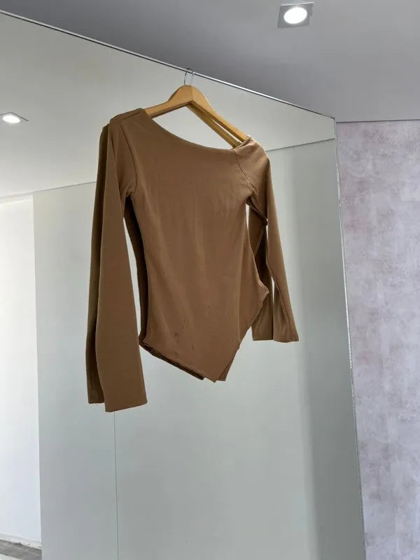 30edc770-f8c2-4651-9274-9c1179cf4cad_600x800_fill_ffffff