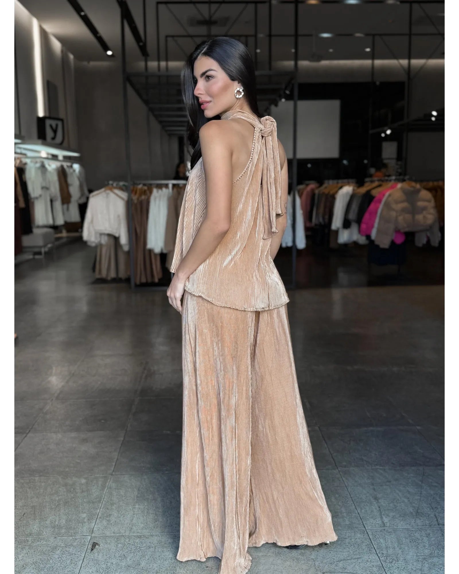 34085e73-b523-44ad-b6b1-90536a301317_1600x2000_fill_ffffff