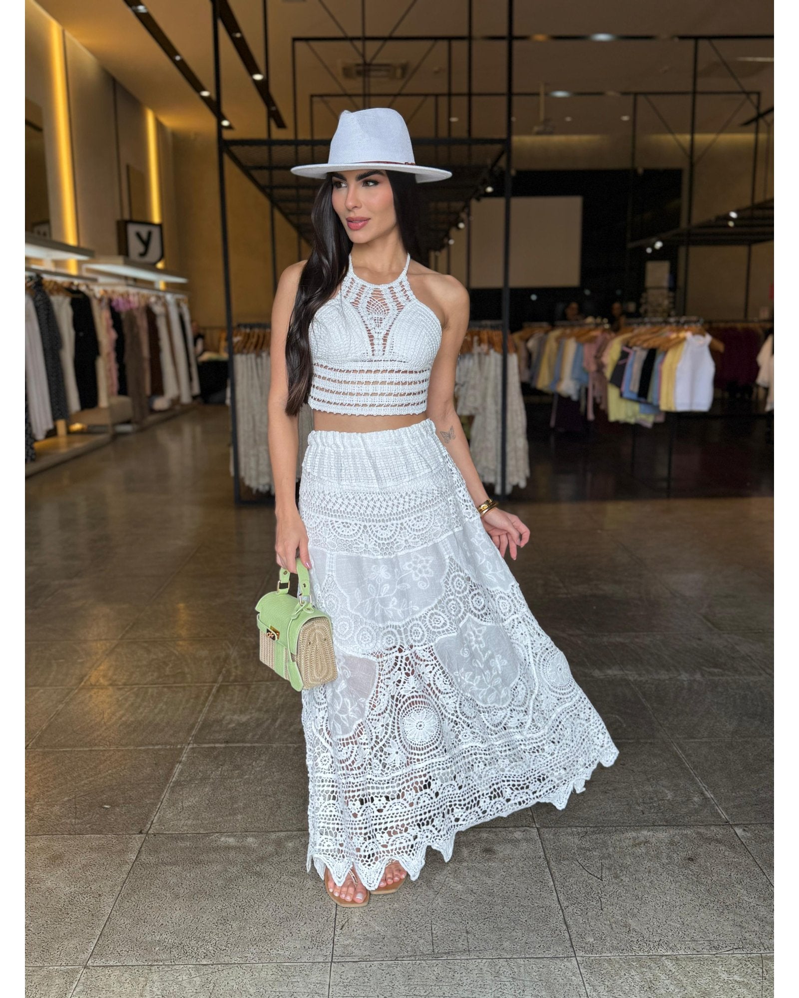 4251cbc4-3068-4902-a993-5ef2482ef21b_1600x2000_fill_ffffff