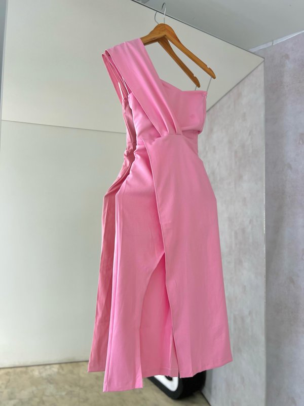 75188068-b890-4875-b028-776b5972de7b_600x800_fill_ffffff