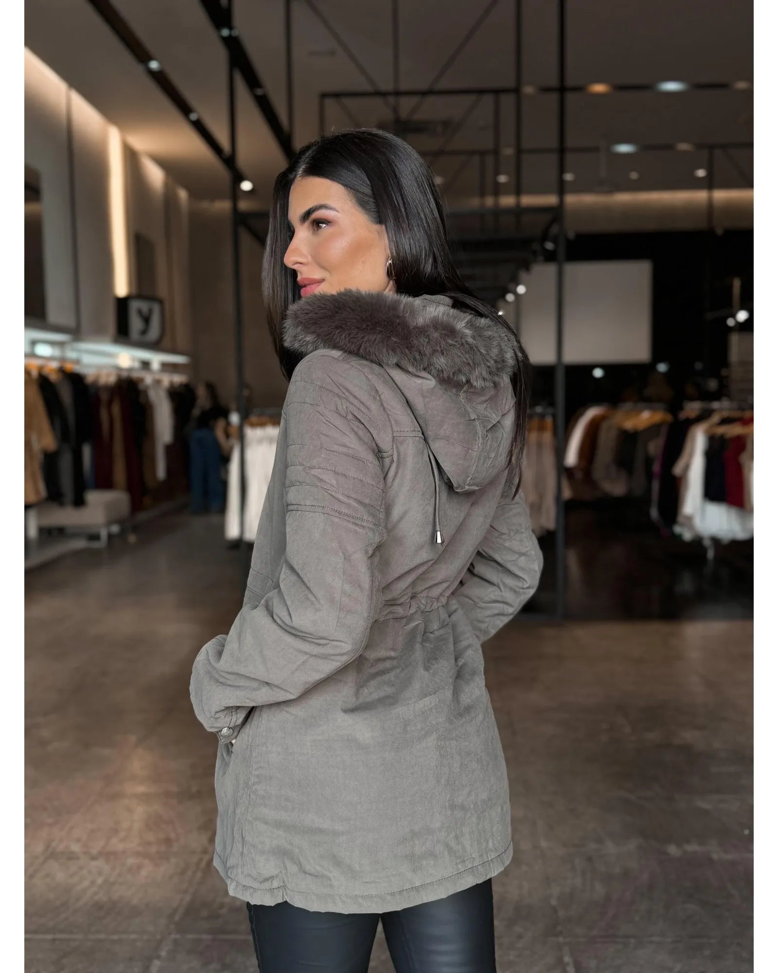 9f2c1936-6aa0-4416-b6c8-f926648c6744_1600x2000_fill_ffffff