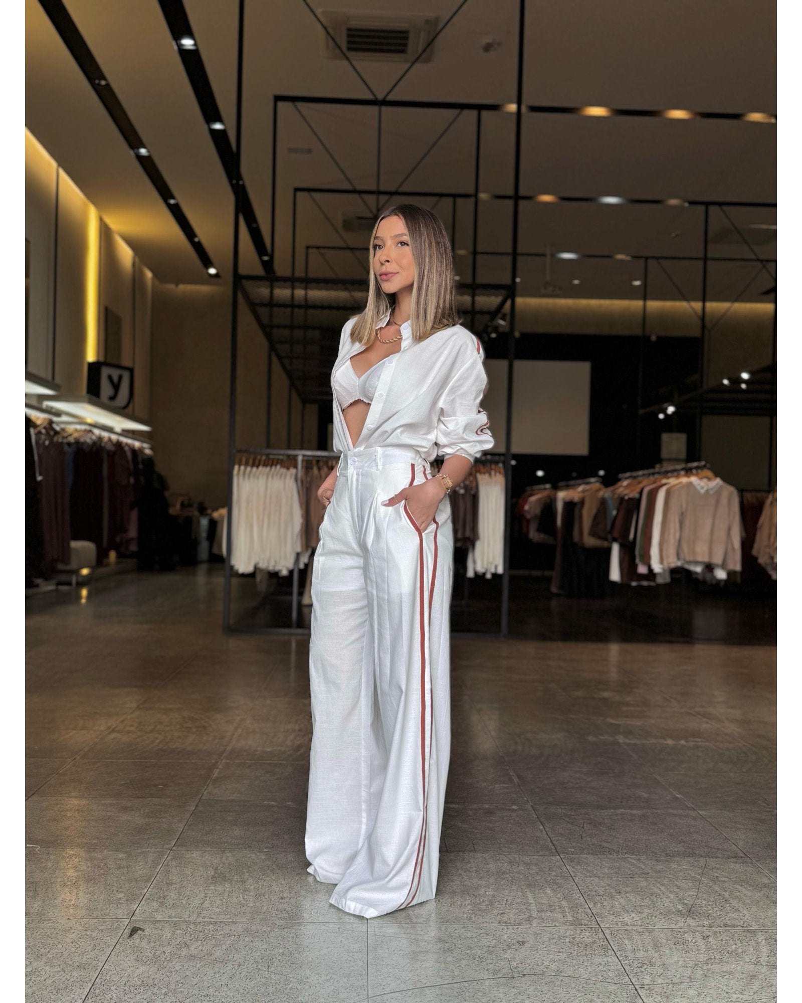 b058d4ac-3053-4221-ac71-16f5896be0c4_1600x2000_fill_ffffff-1