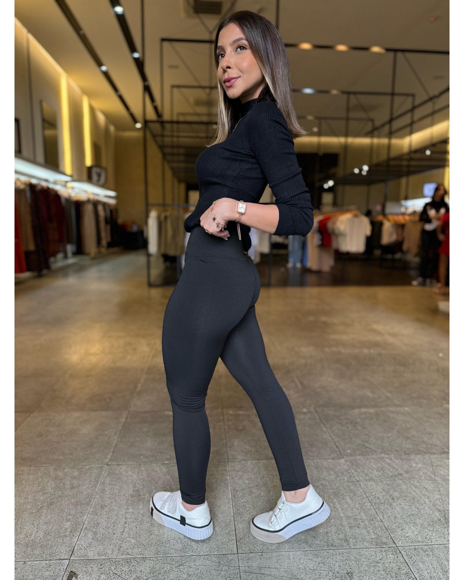 b3050eba-7022-43d1-aaaf-78dd8c32b5d4_1600x2000_fill_ffffff