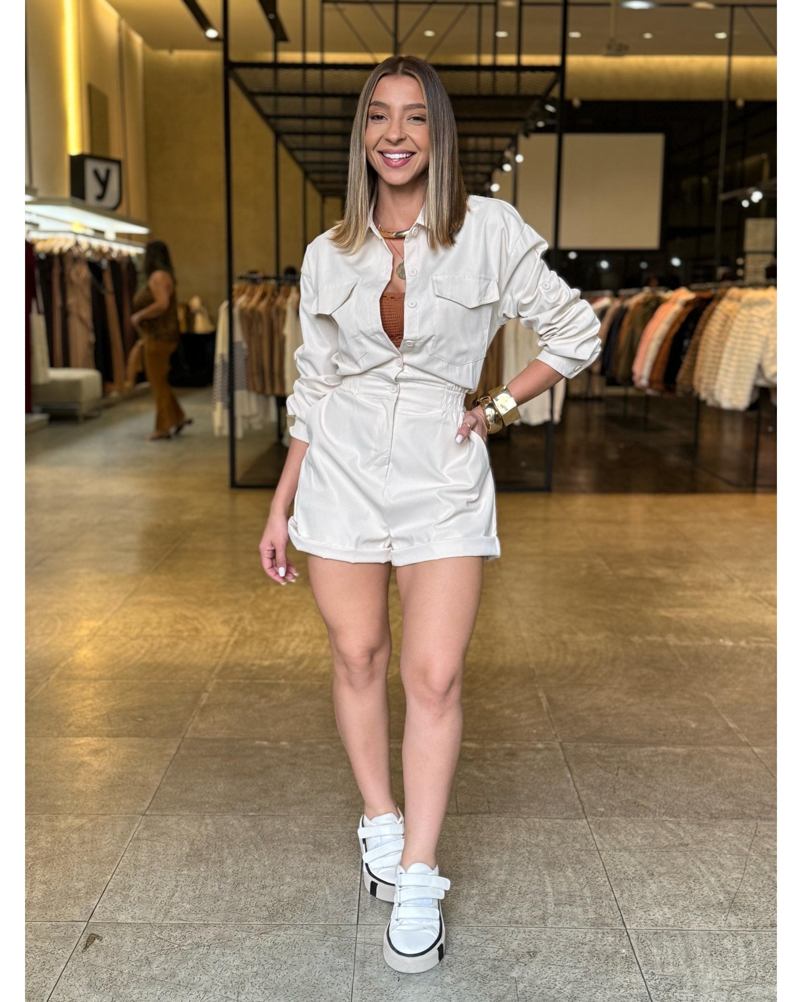 beca5e62-0f9e-429b-a53d-4d74881d3abd_1600x2000_fill_ffffff_1