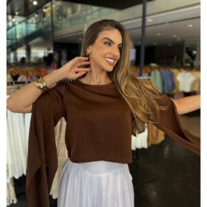 Bata Cetim Manga Assimétrica