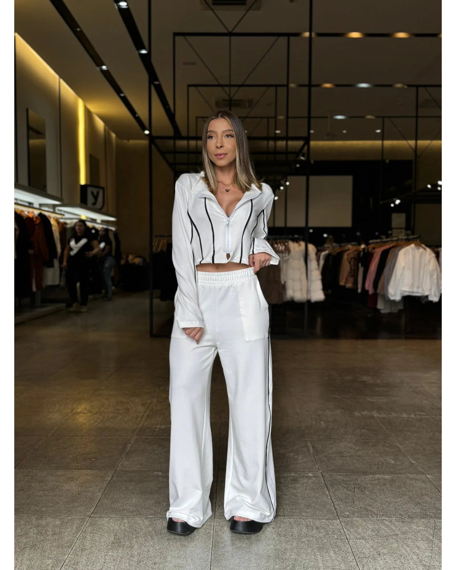 whatsapp-image-2025-05-13-at-161026_1600x2000_fill_ffffff